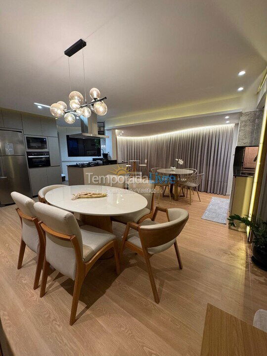 Apartment for vacation rental in Itapema (Centro)