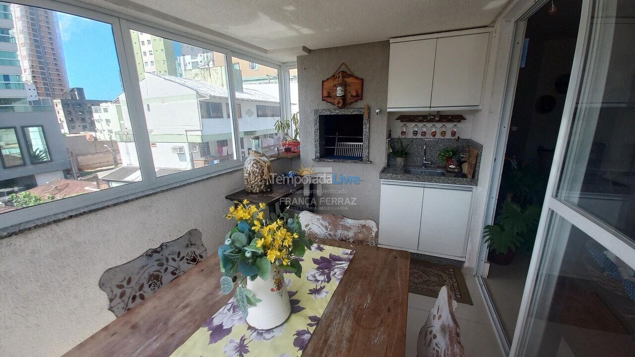 Apartamento para aluguel de temporada em Itapema (Centro)