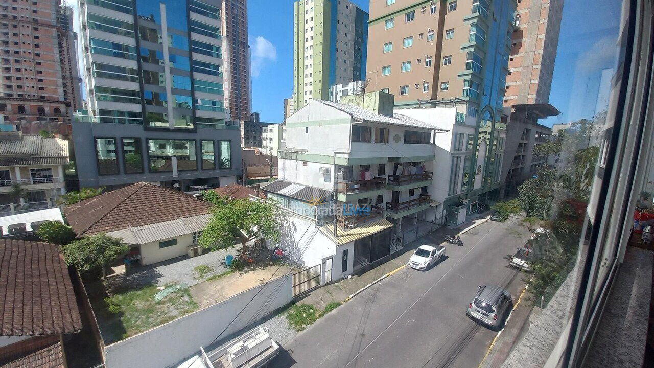 Apartamento para aluguel de temporada em Itapema (Centro)