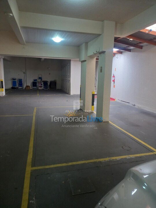 Apartamento para aluguel de temporada em Itapema (Centro)