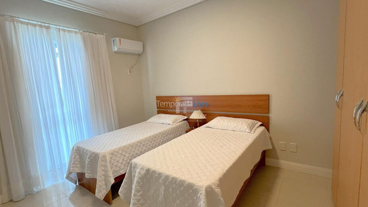 Apartamento para alquiler de vacaciones em Itapema (Centro)