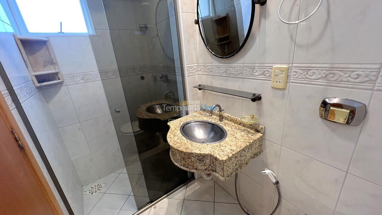 Apartamento para aluguel de temporada em Itapema (Centro)