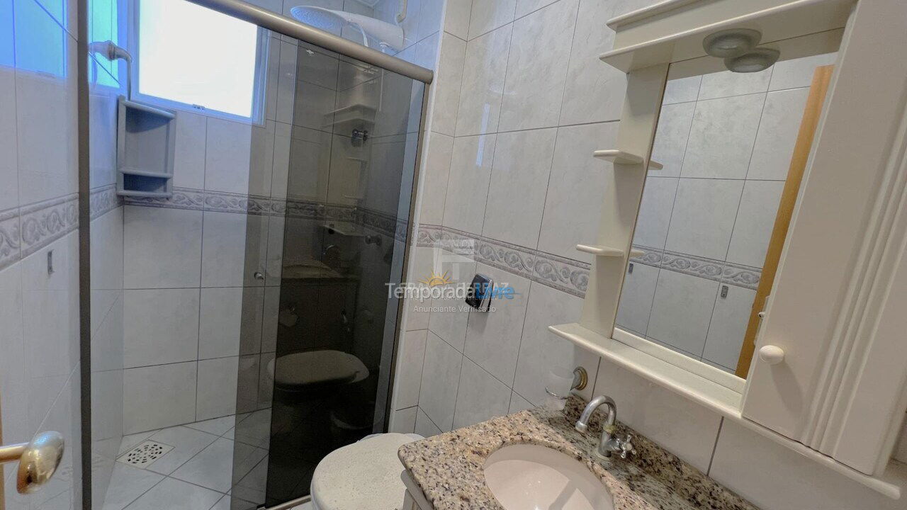 Apartamento para aluguel de temporada em Itapema (Centro)