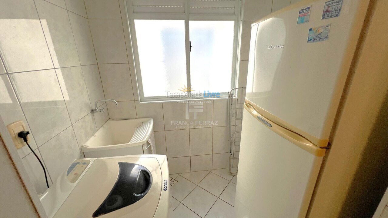 Apartamento para aluguel de temporada em Itapema (Centro)