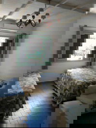 Casa em Condomínio 50mts da praia