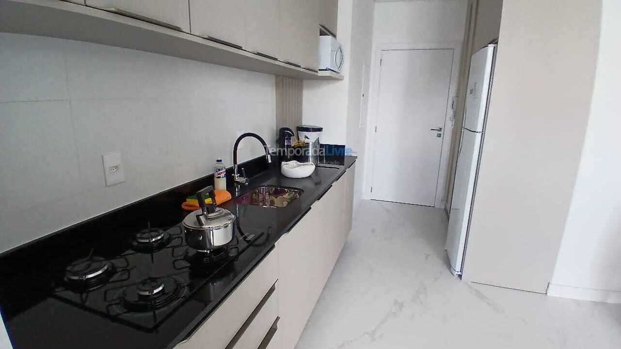 Apartamento para aluguel de temporada em Itapema (Morretes)