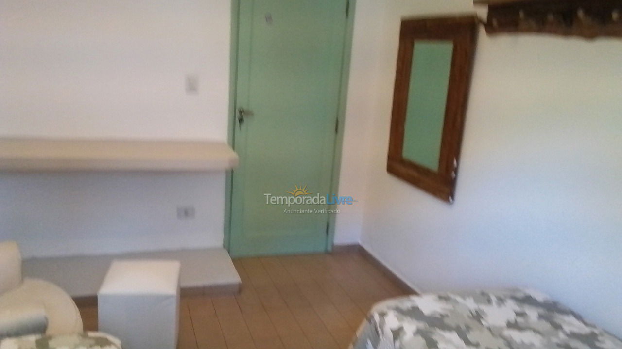 Casa para aluguel de temporada em Ubatuba (Praia do Lázaro)