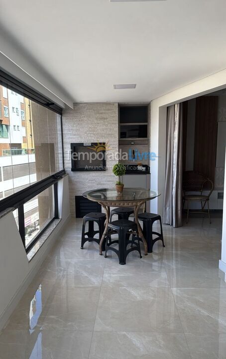 Apartamento para alquiler de vacaciones em Itapema (Meia Praia)