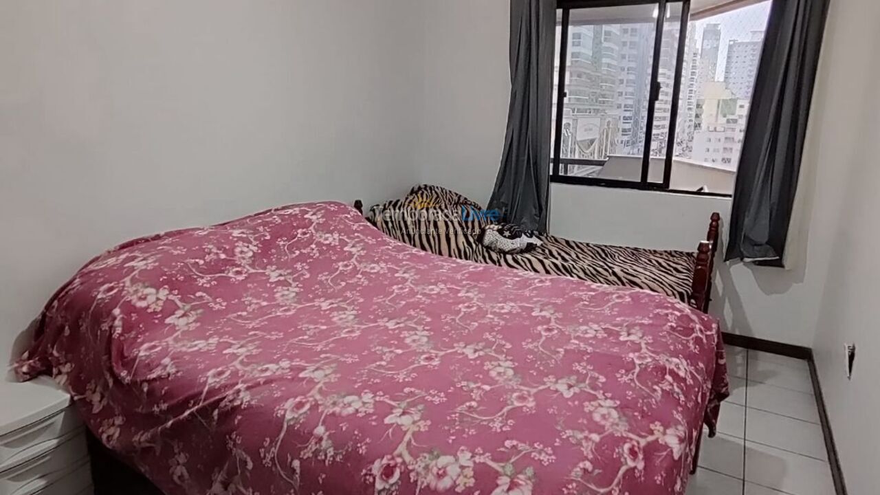 Apartamento para aluguel de temporada em Itapema (Meia Praia)