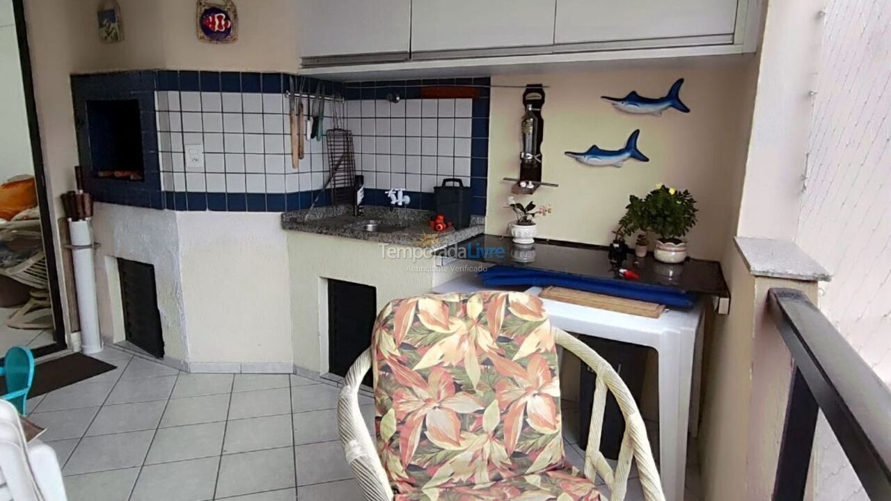 Apartamento para aluguel de temporada em Itapema (Meia Praia)