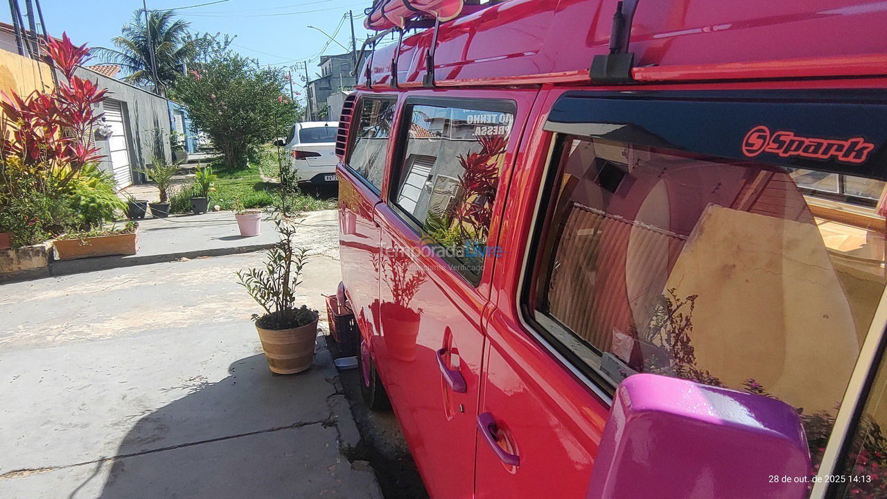 Casa para aluguel de temporada em Serra (Praia de Capuba)