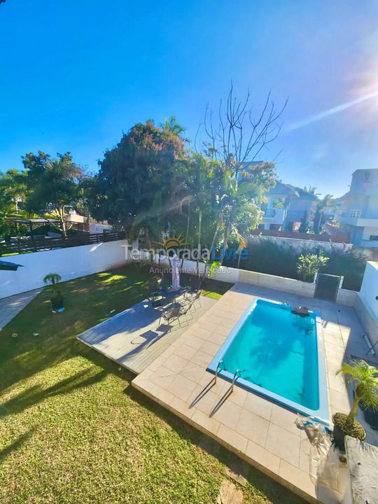 House for vacation rental in Florianopolis (Jurerê Internacional)