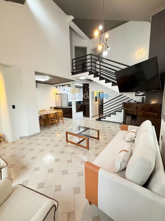 House for vacation rental in Florianopolis (Jurerê Internacional)