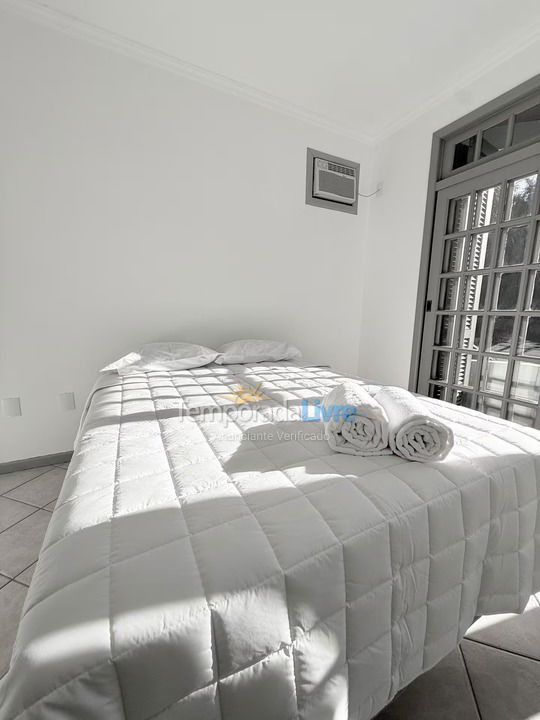 House for vacation rental in Florianopolis (Jurerê Internacional)