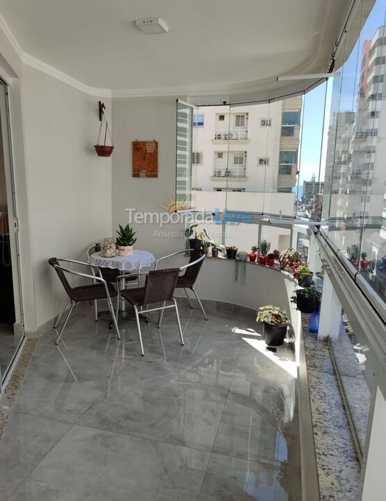 Apartment for vacation rental in Itapema (Meia Praia)