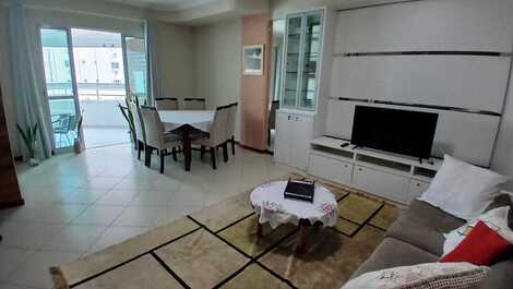 Lindo Apartamento Vista Mar para suas férias