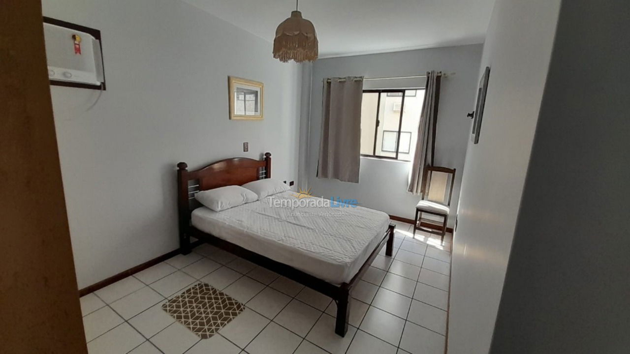 Apartamento para alquiler de vacaciones em Itapema (Meia Praia)