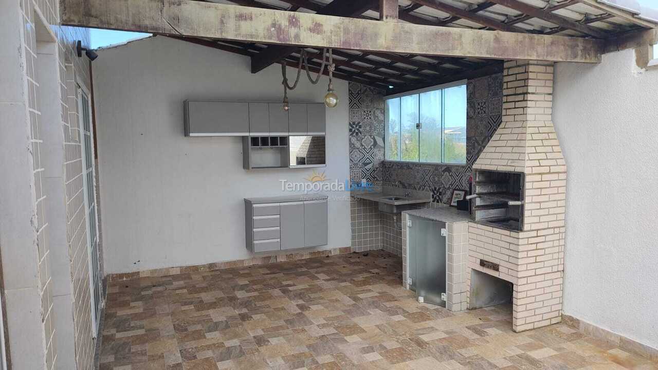 Casa para aluguel de temporada em Cabo Frio (Praia do Foguete)