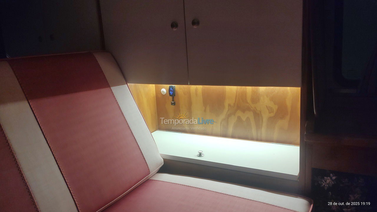 Casa para aluguel de temporada em Serra (Praia de Capuba)