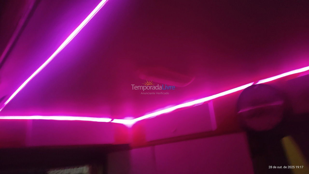 Casa para aluguel de temporada em Serra (Praia de Capuba)