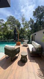 Newly opened modern house, 6 suites and full leisure facilities in Riviera