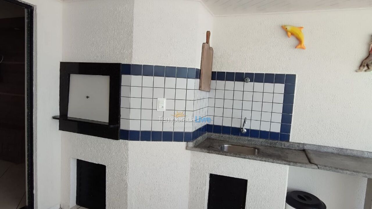 Apartment for vacation rental in Itapema (Meia Praia)