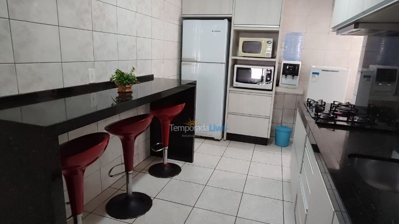 Apartment for vacation rental in Itapema (Meia Praia)