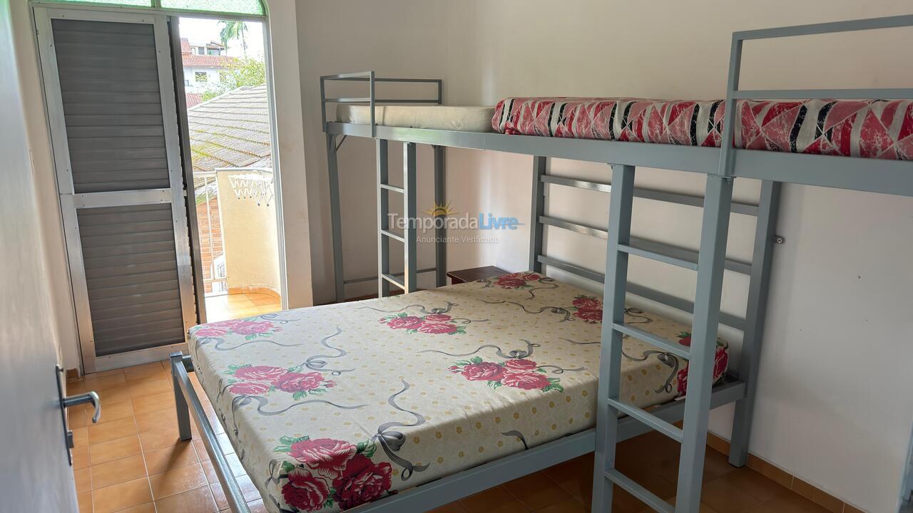 Apartamento para aluguel de temporada em Ubatuba (Praia do Tenório)