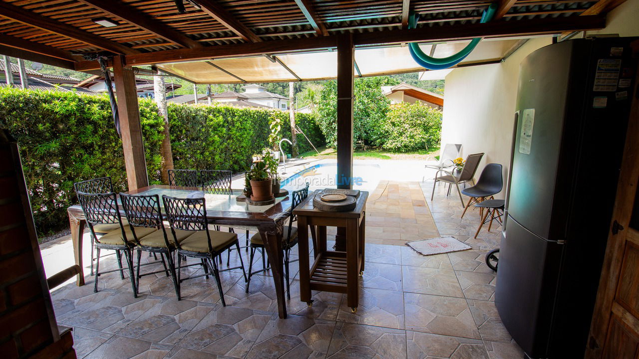 House for vacation rental in Ubatuba (Horto Florestal)