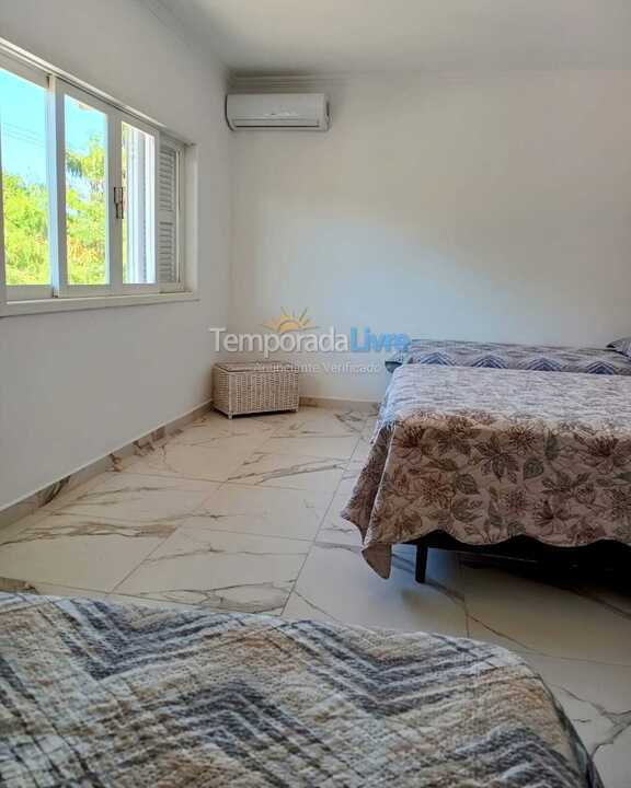 Casa para aluguel de temporada em Bombinhas (Morrinhos)