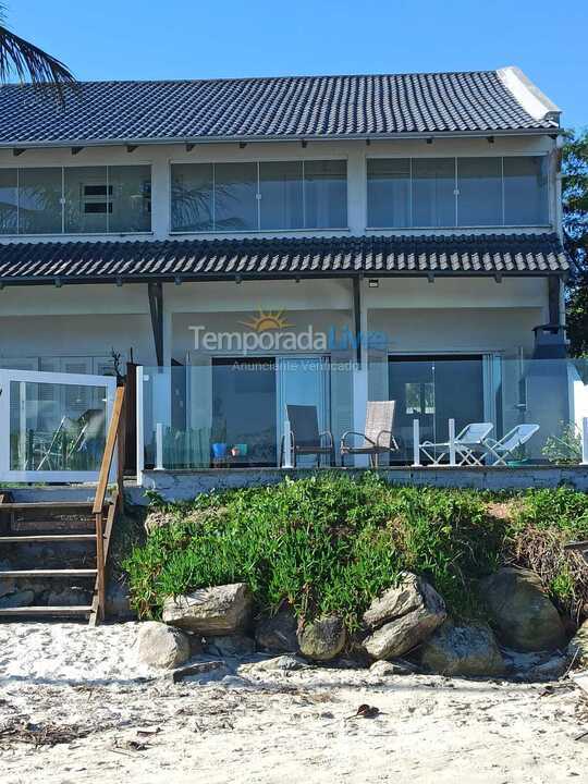 Casa para aluguel de temporada em Bombinhas (Morrinhos)