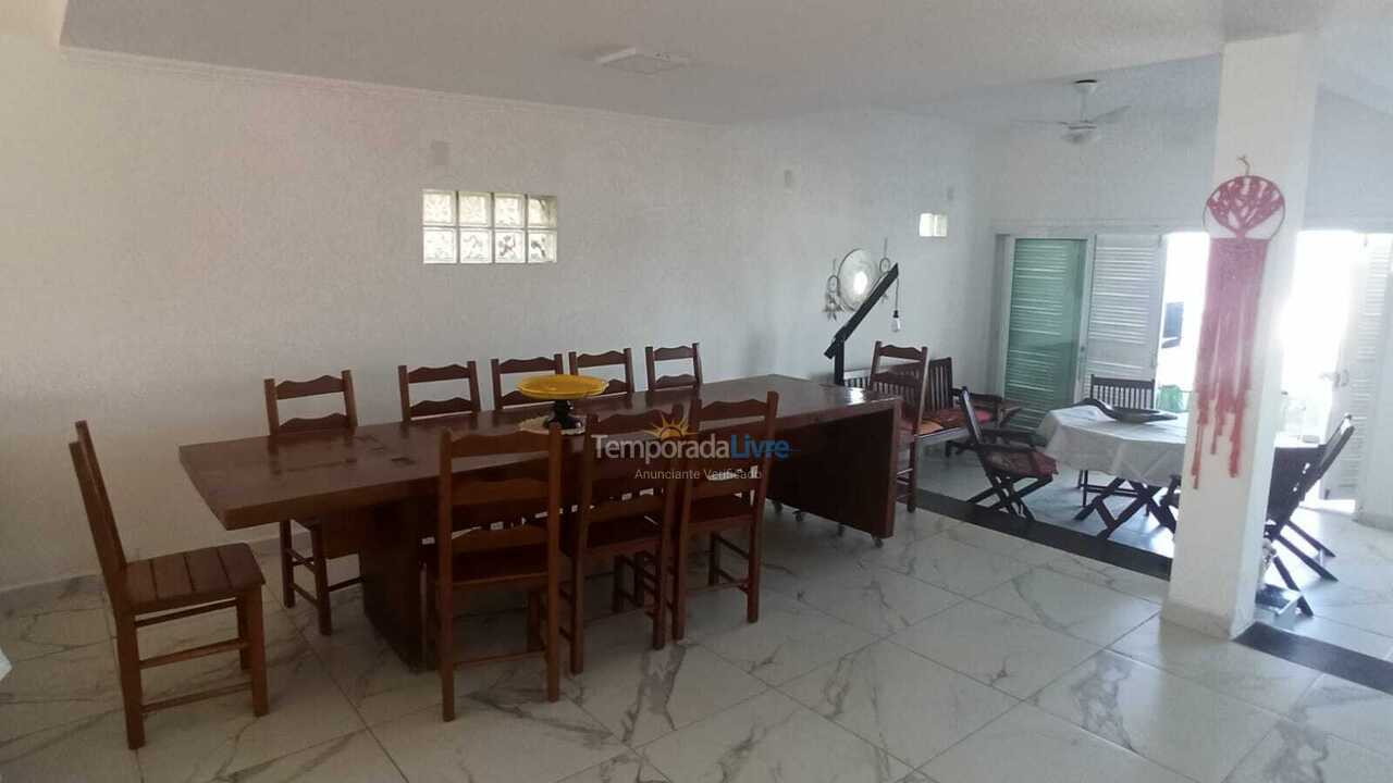 Casa para aluguel de temporada em Bombinhas (Morrinhos)