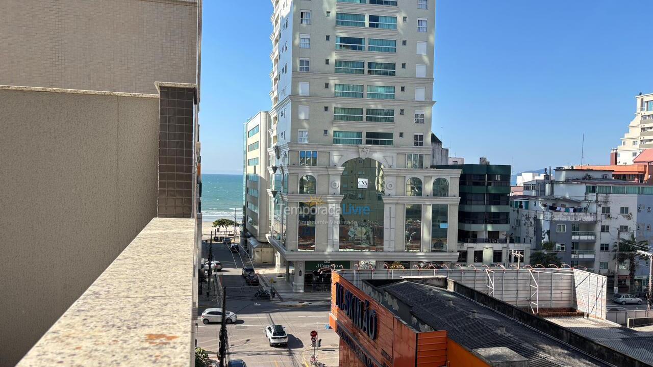 Apartment for vacation rental in Itapema (Meia Praia)