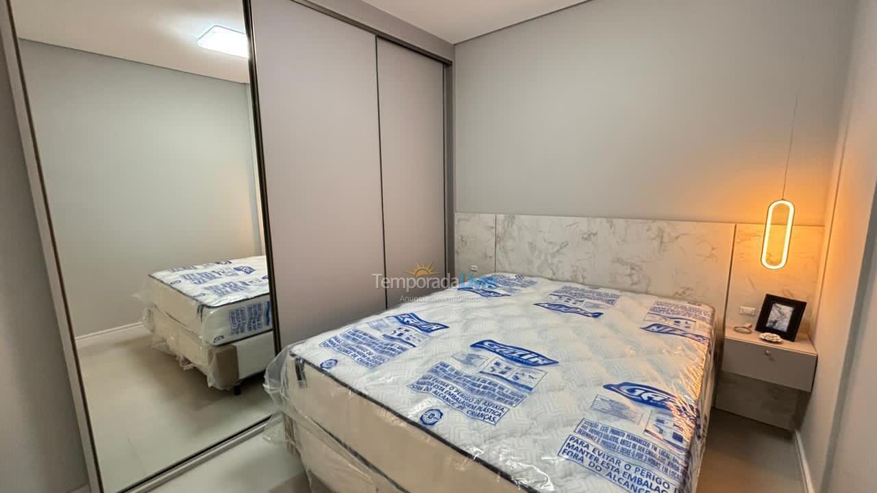 Apartment for vacation rental in Itapema (Meia Praia)