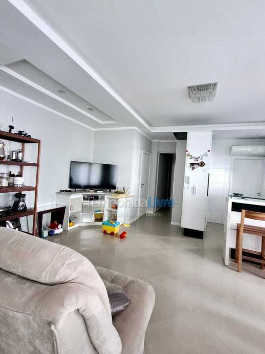 Apartamento para aluguel de temporada em Itapema (Meia Praia)