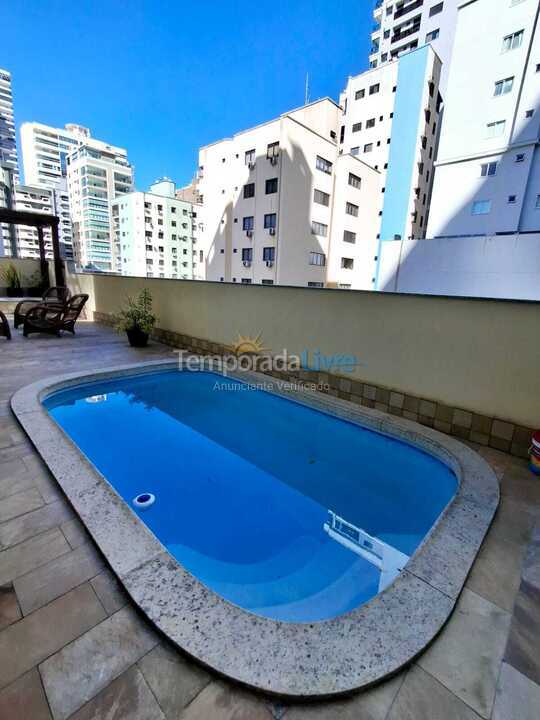 Apartamento para aluguel de temporada em Itapema (Meia Praia)