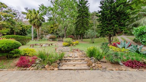 LB - SE17 Casa das Videiras 05 Bedrooms Vacation Rental