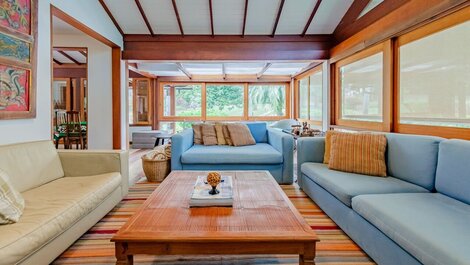 LB - SE17 Casa das Videiras 05 Bedrooms Vacation Rental