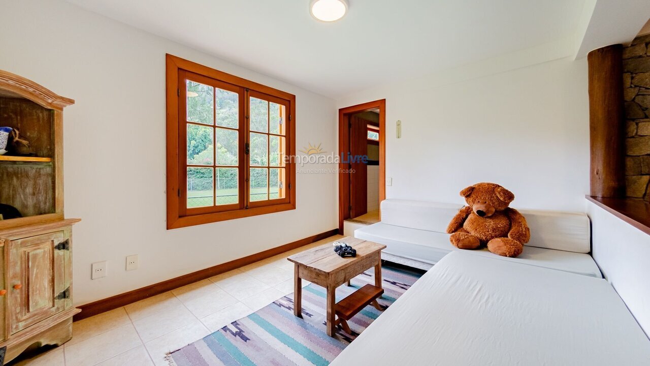 House for vacation rental in Petrópolis (Araras)