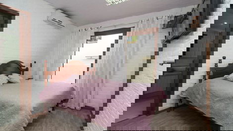 ÓTIMA CASA QUADRA MAR NA PRAIA DO CENTRO DE PORTO BELO