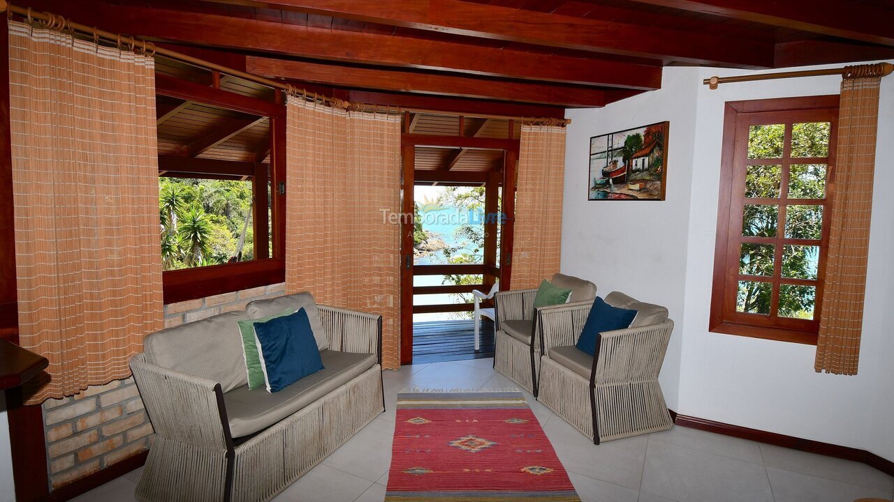 House for vacation rental in Porto Belo (Araca)