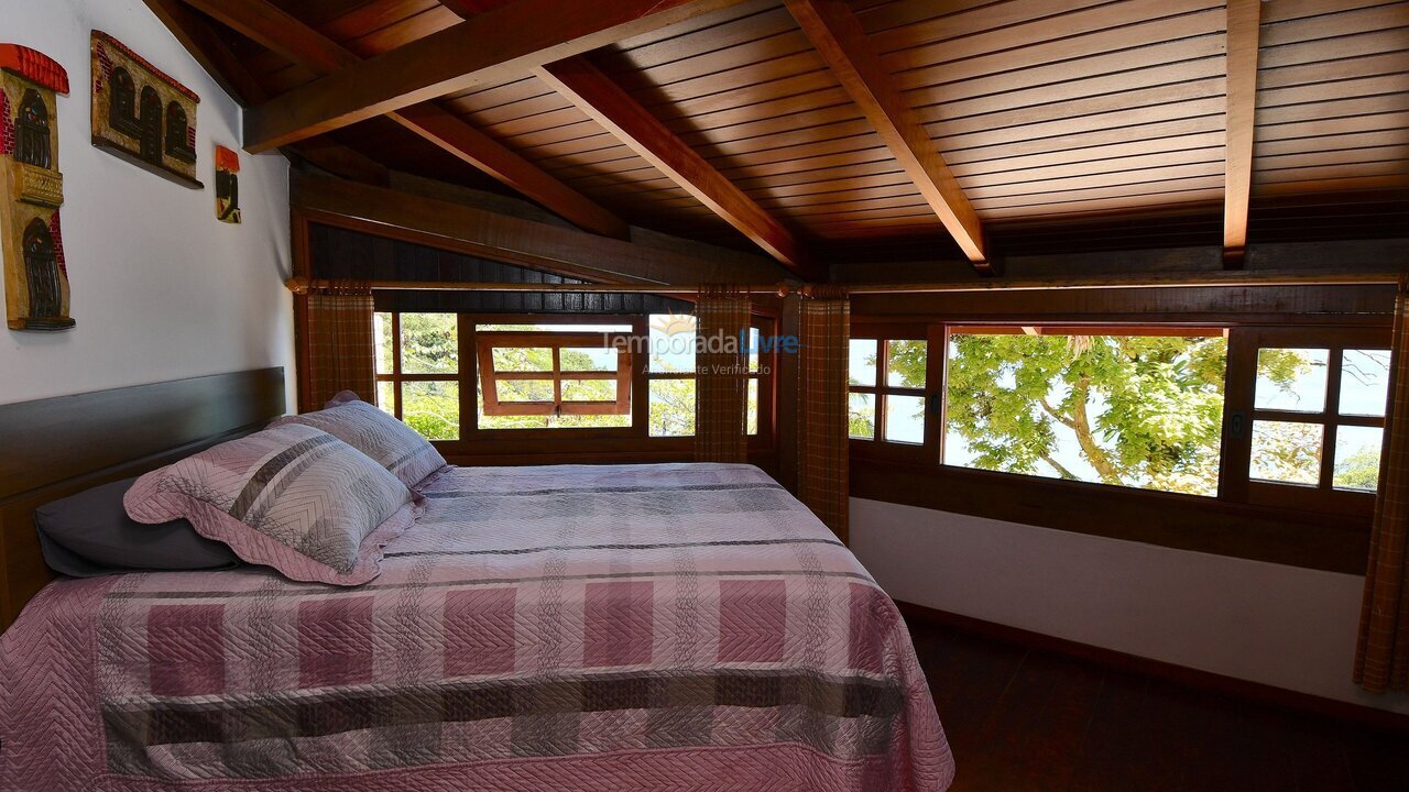 House for vacation rental in Porto Belo (Araca)