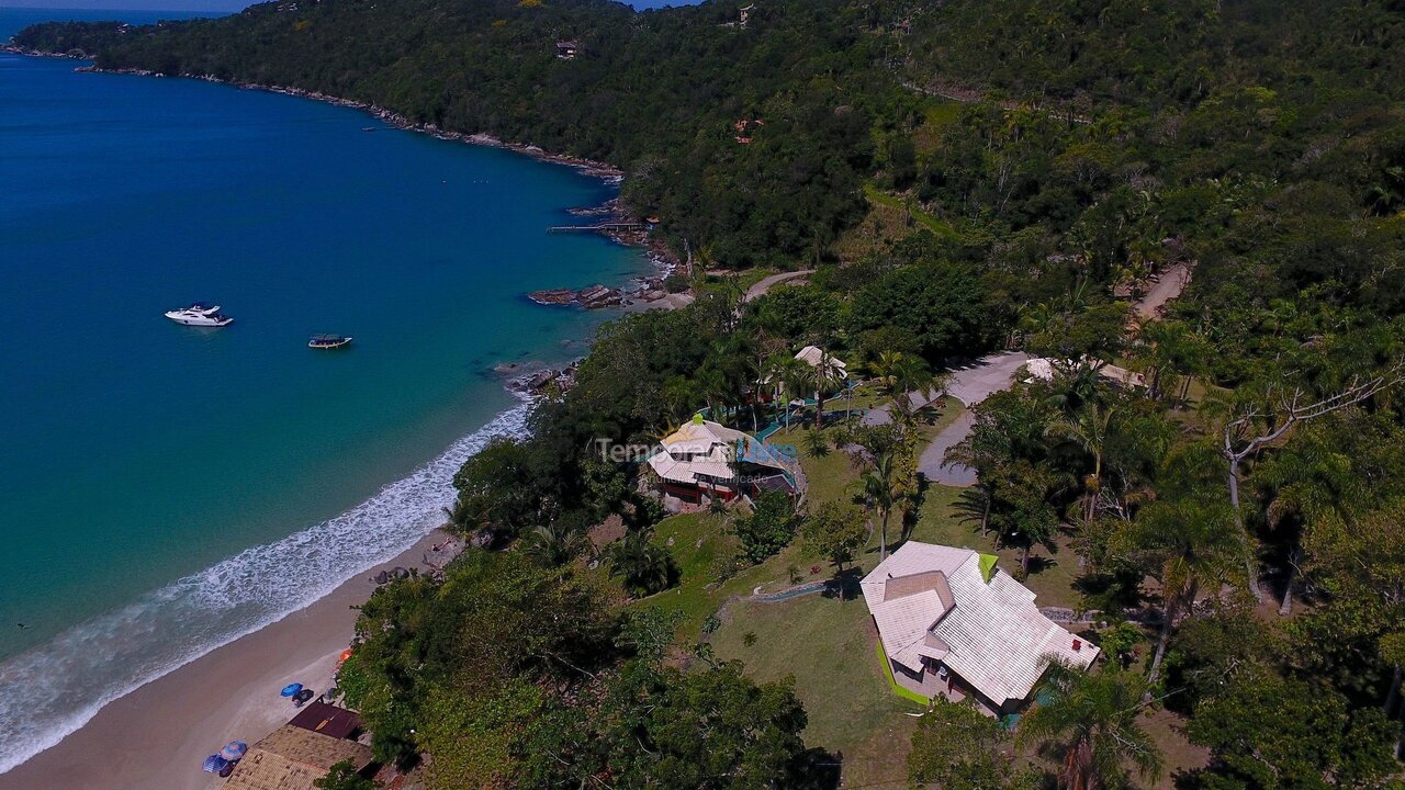 House for vacation rental in Porto Belo (Araca)