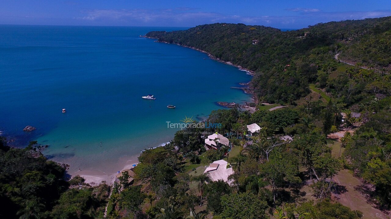 House for vacation rental in Porto Belo (Araca)