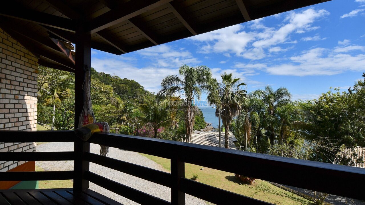 House for vacation rental in Porto Belo (Araca)