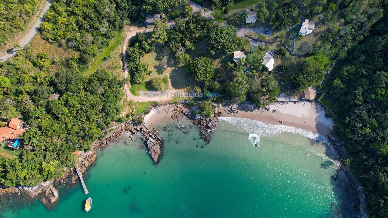 House for vacation rental in Porto Belo (Araca)