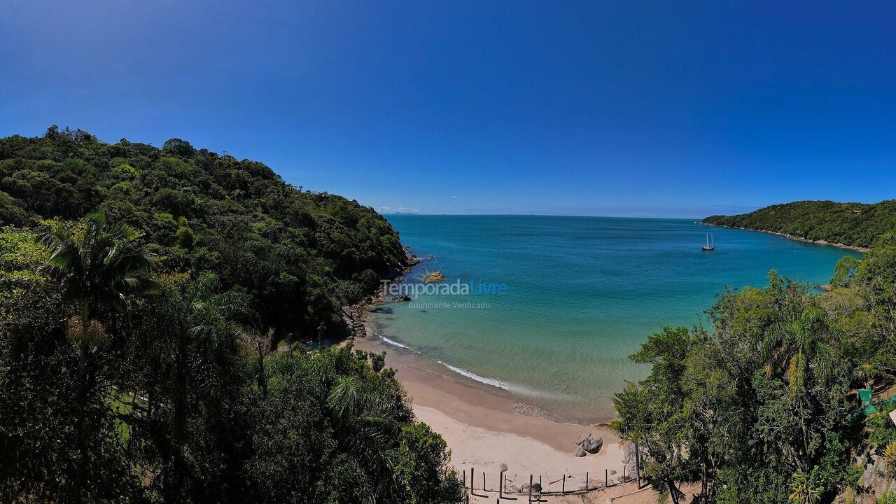 House for vacation rental in Porto Belo (Araca)