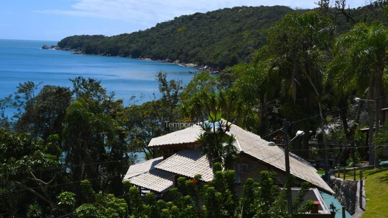 House for vacation rental in Porto Belo (Araca)