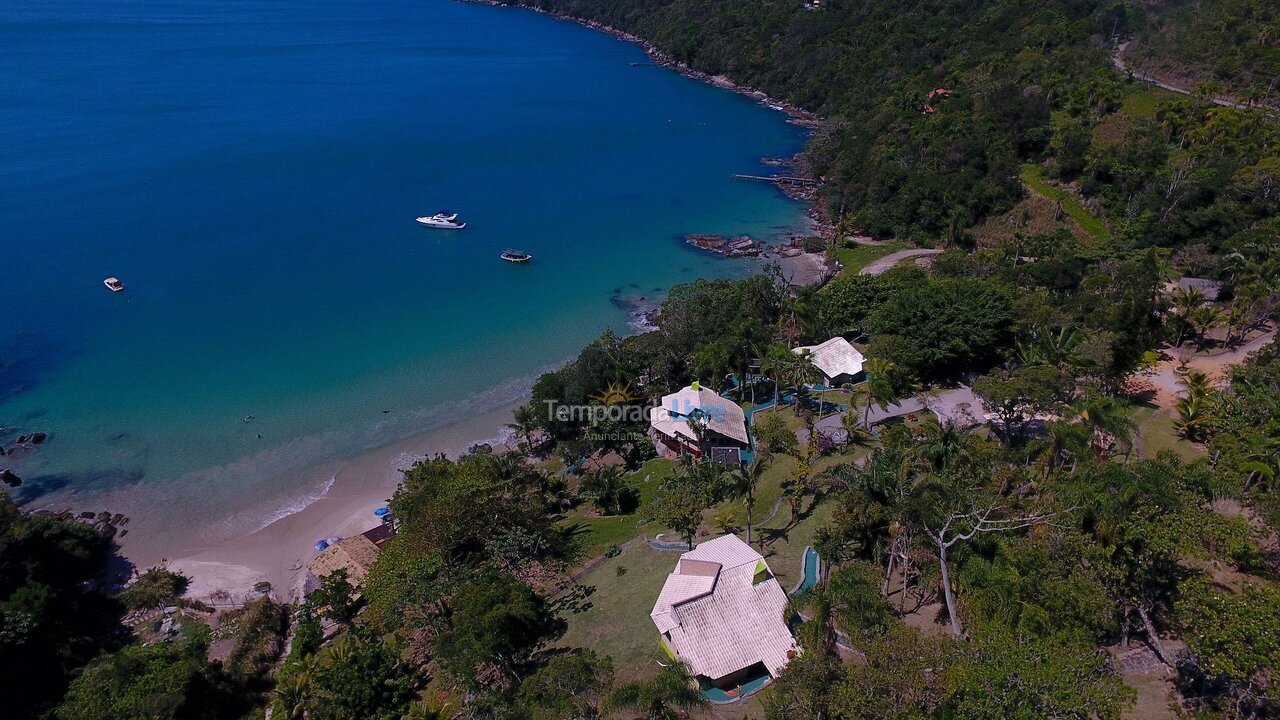 House for vacation rental in Porto Belo (Araca)