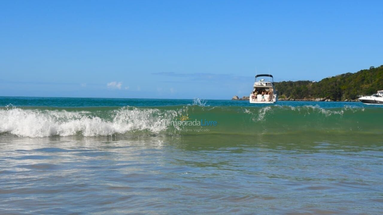 House for vacation rental in Porto Belo (Araca)